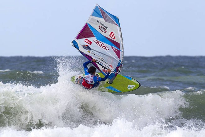 Fernandez on fire - 2012 PWA Cold Hawaii World Cup &copy;  John Carter / PWA http://www.pwaworldtour.com